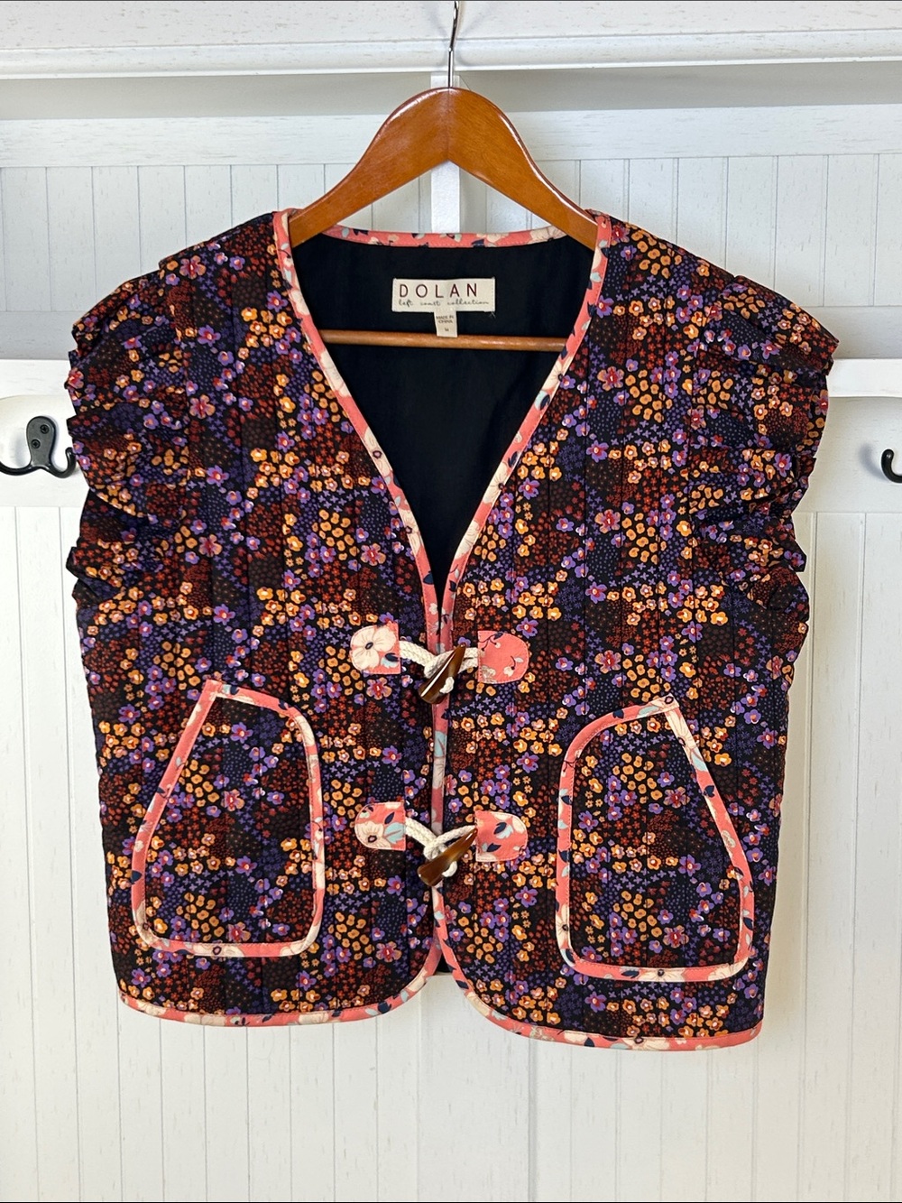 Dolan Anthropologie Floral Puff Sleeve Toggle Vest M